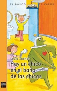 Hay Un Chico En El Baño De Las Chicas