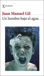 Un Hombre Bajo El Agua